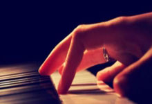 决胜之战!谁将龙马精神,力挫强敌?