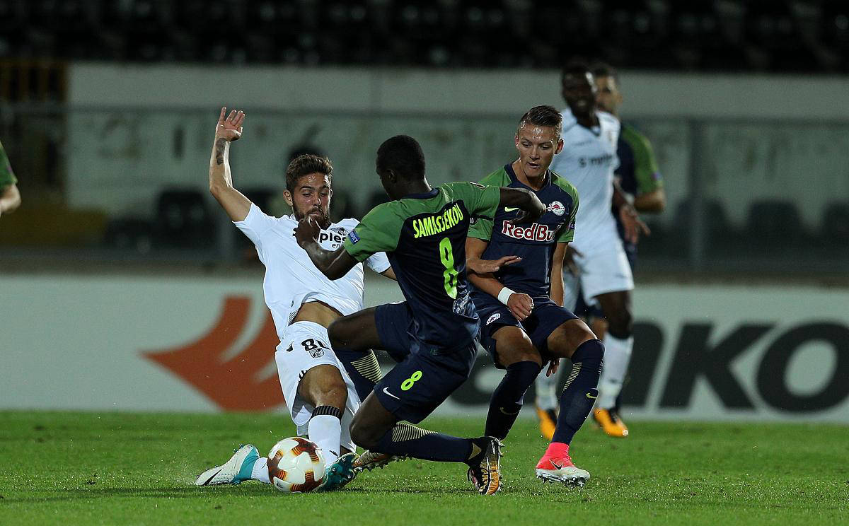 意甲联赛中的一支队伍面临困境