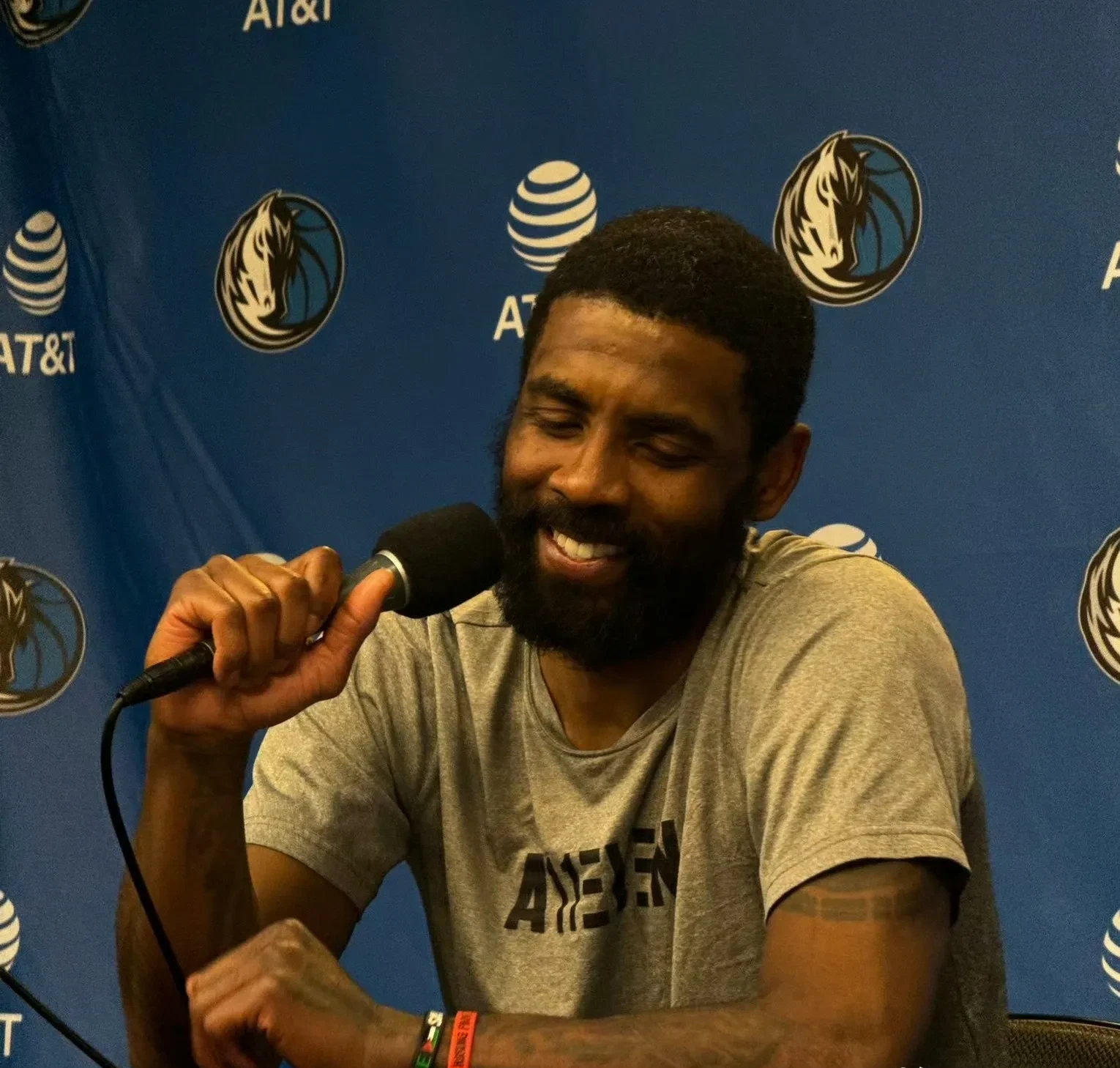 欧文今日比赛表现绝佳,单场贡献三双数据的简单介绍 欧文今日比赛表现绝佳,单场贡献三双数据的简单介绍