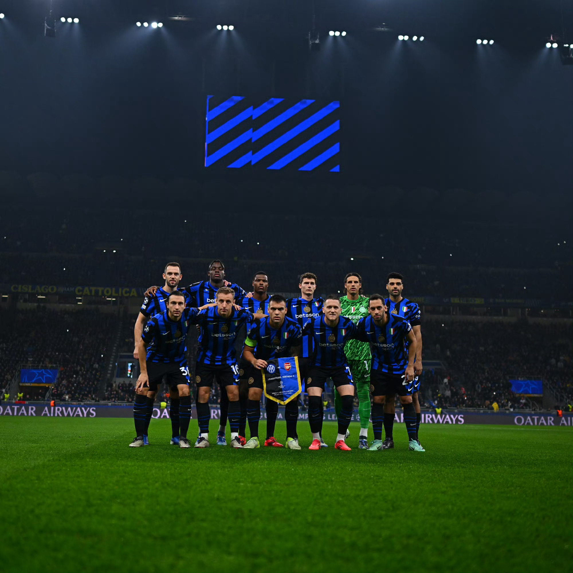 关于赫塔菲主场惨败皇家社会，遭遇两连败的信息