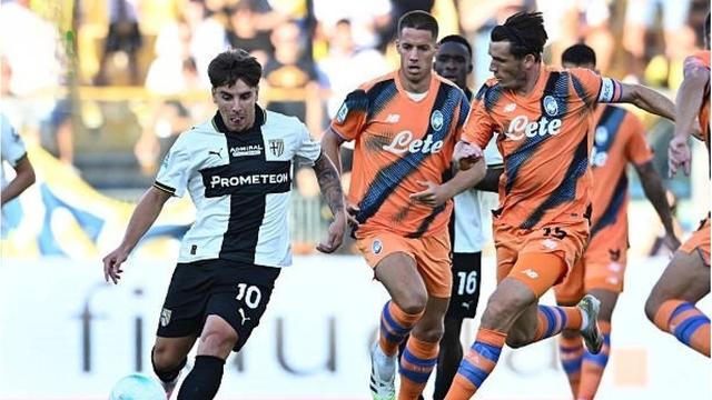 帕尔玛不敌那不勒斯，球队困境依然