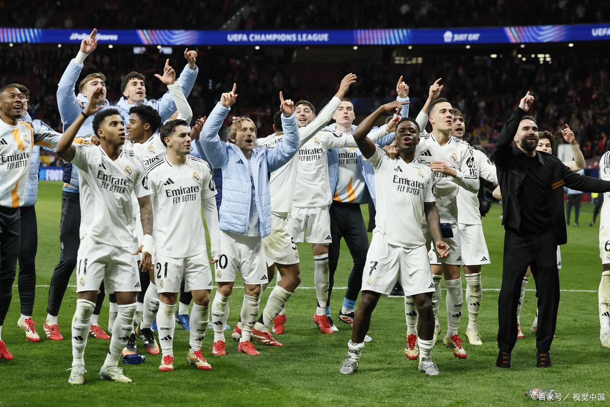 比利亚雷亚尔客场逼平强敌，表现出色