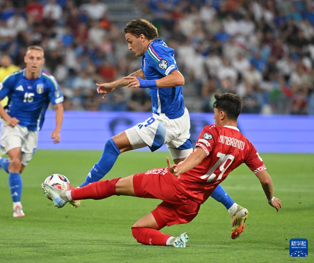 意大利联赛烽火连天场面火爆