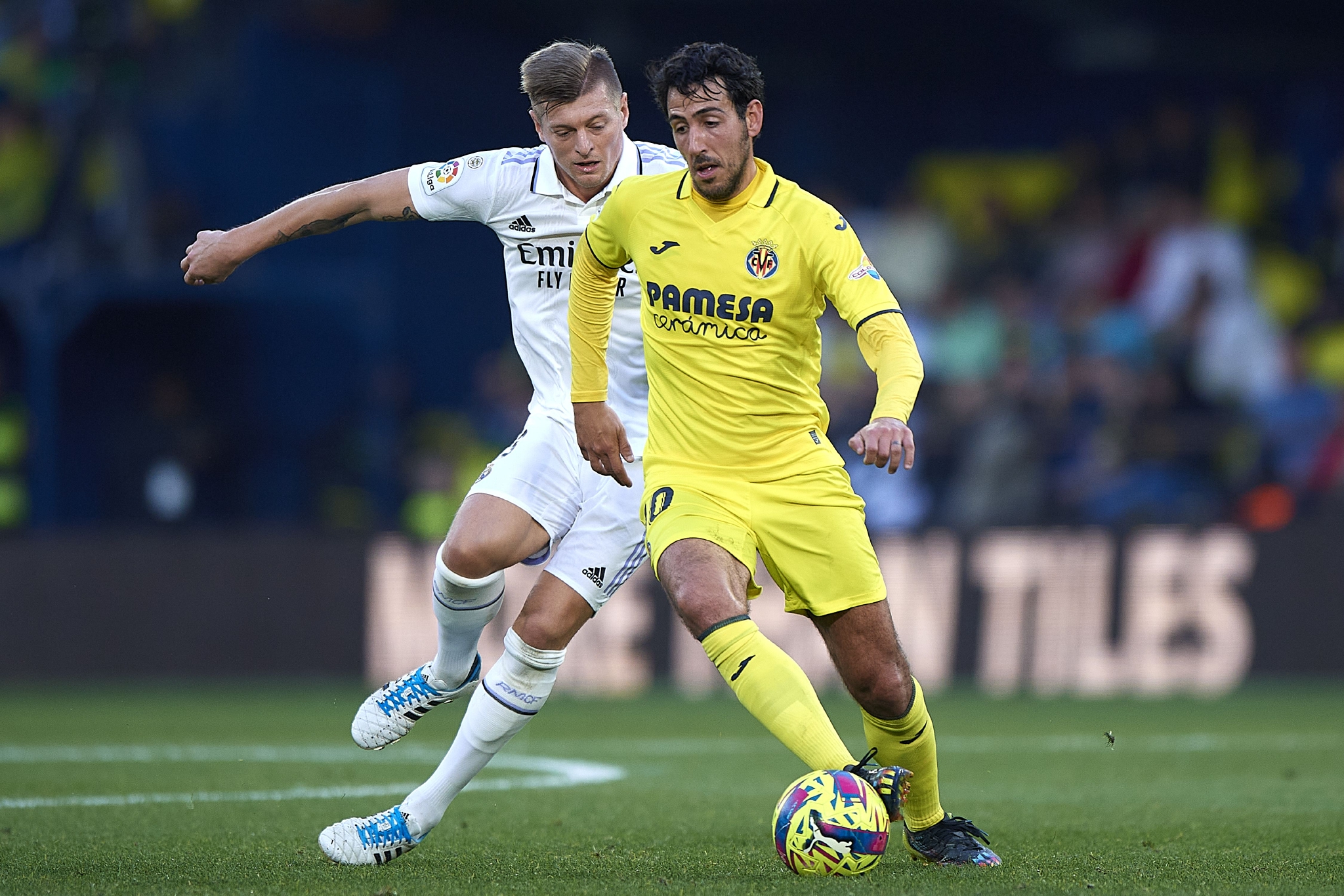 比利亚雷亚尔客场胜利，球队信心大增，展望前景的简单介绍