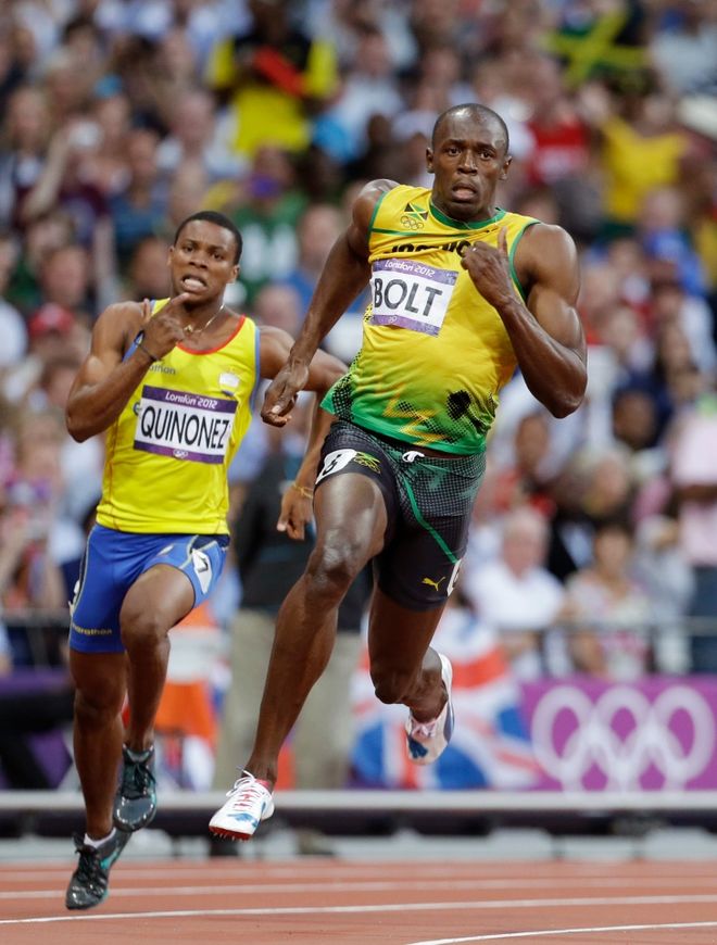 包含厄瓜多尔运动员刷新田径比赛记录的词条