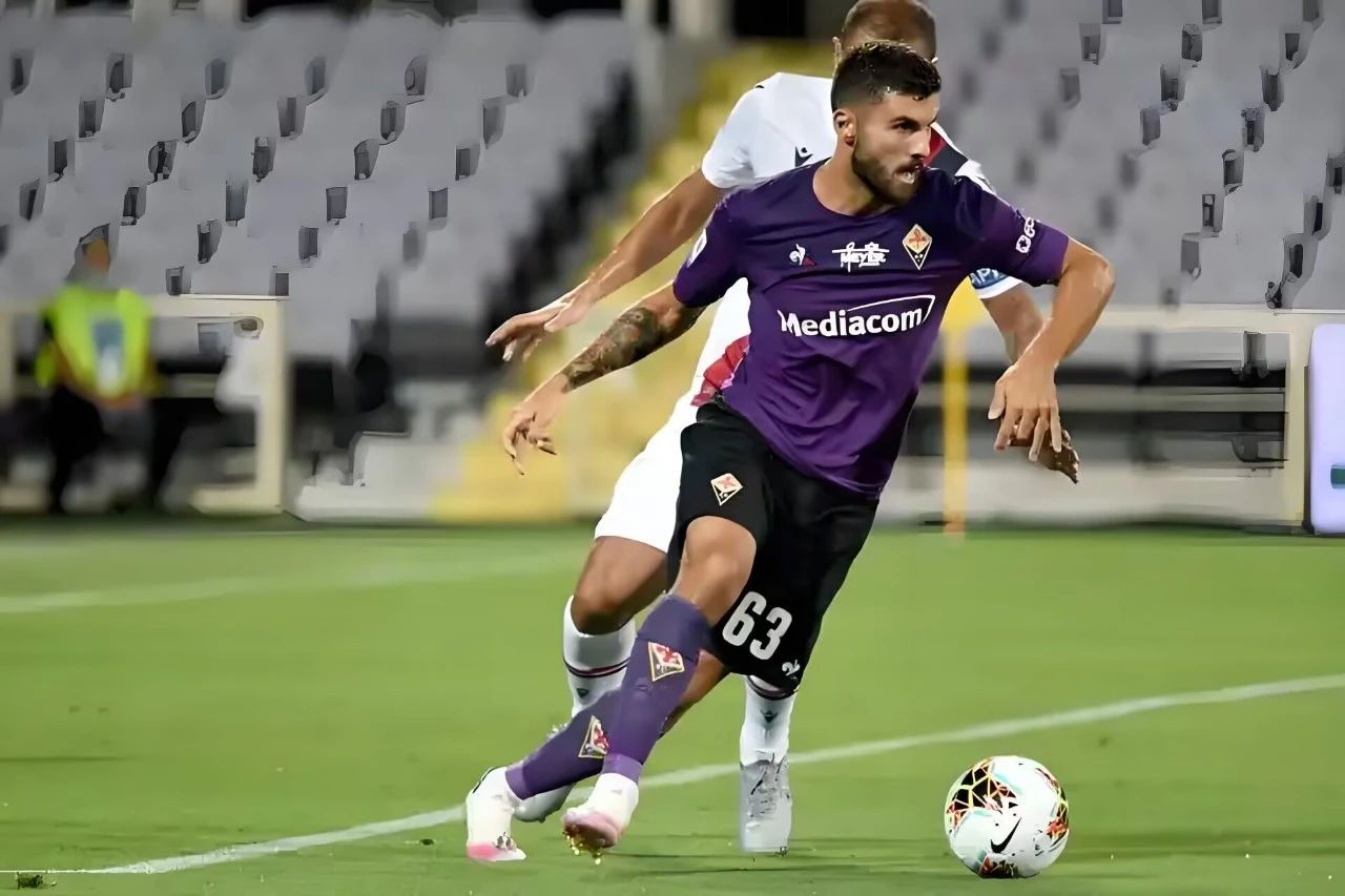 佛罗伦萨客场大败，球队连胜纪录终结