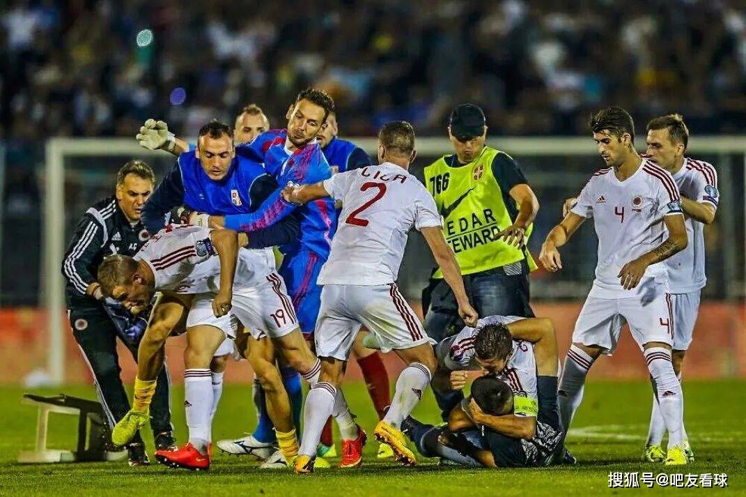 包含葡萄牙轻取阿尔巴尼亚,欧预赛晋级之路坦途的词条 包含葡萄牙轻取阿尔巴尼亚,欧预赛晋级之路坦途的词条