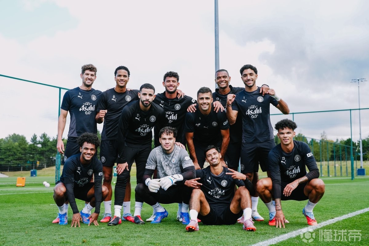 曼城零封对手，稳坐英超榜首的简单介绍