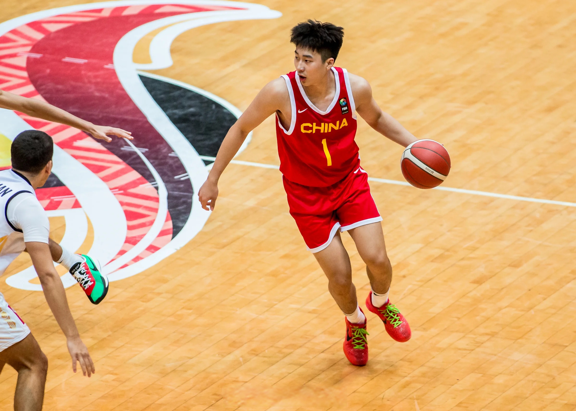 建业坐拥主场险胜,主帅赞扬球队表现以迎接接下一场比赛的简单介绍 建业坐拥主场险胜,主帅赞扬球队表现以迎接接下一场比赛的简单介绍