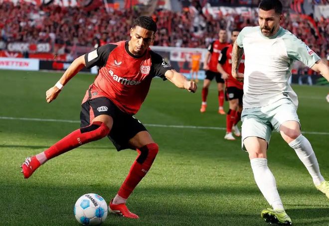 沃尔夫斯堡稳健发挥,顽强击退对手挑战的简单介绍 沃尔夫斯堡稳健发挥,顽强击退对手挑战的简单介绍