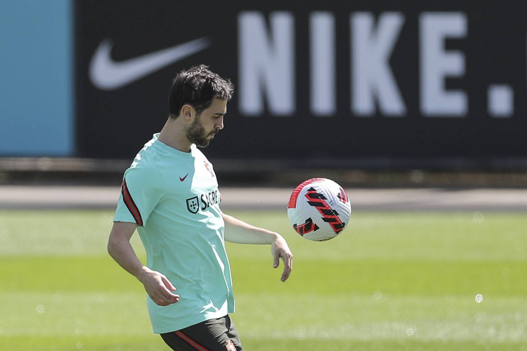 欧国联赛事引发球员热议,备战工作逐步成熟的简单介绍 欧国联赛事引发球员热议,备战工作逐步成熟的简单介绍