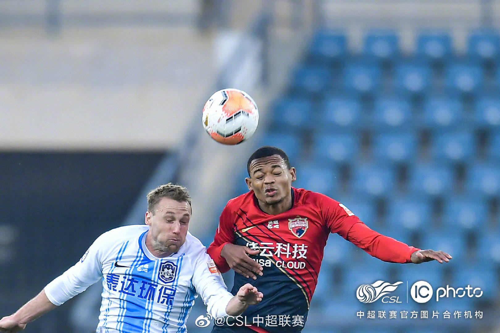 天津泰达主场逼平深圳佳兆业，保级希望保持