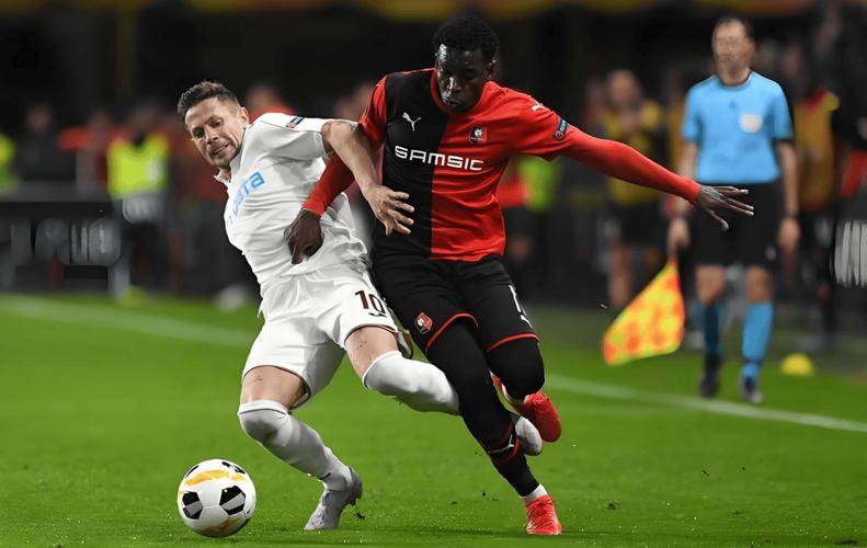 包含雷恩主场守住平局,法国联赛中游球队暂时稳定阵脚的词条 包含雷恩主场守住平局,法国联赛中游球队暂时稳定阵脚的词条