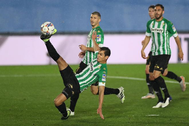 关于比利亚雷亚尔逼平劲敌,集体努力获认可的信息 关于比利亚雷亚尔逼平劲敌,集体努力获认可的信息