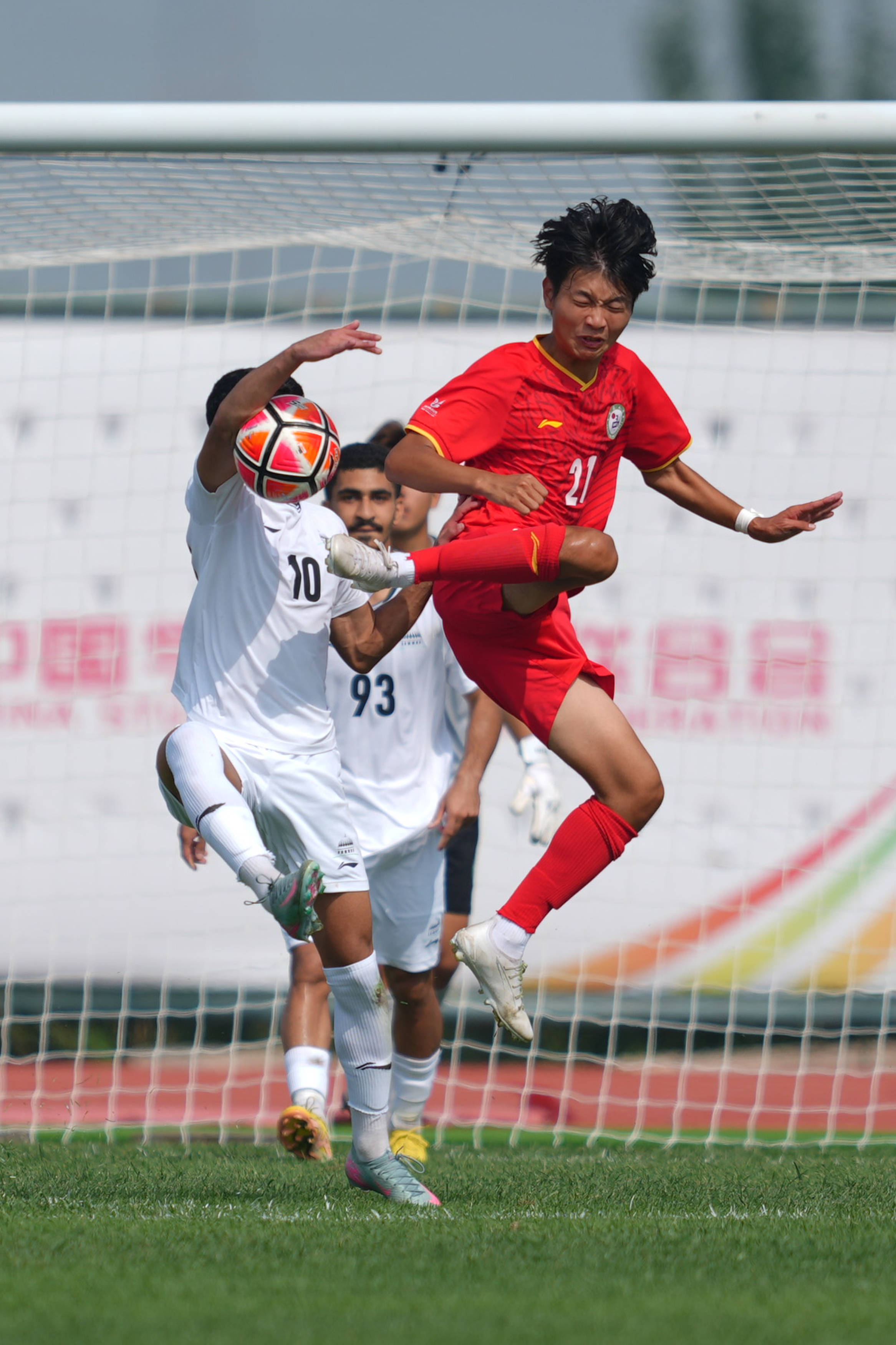 球队在国际比赛中实现壮举连连